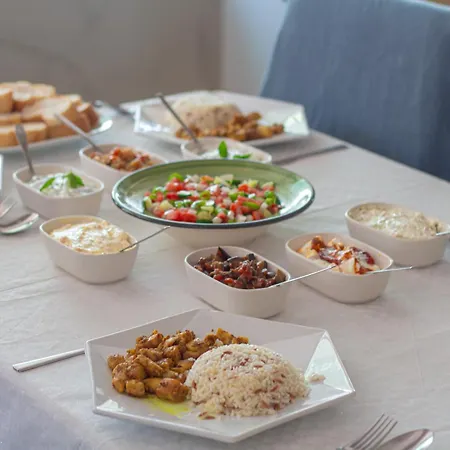 Toros Ξενοδοχείο *